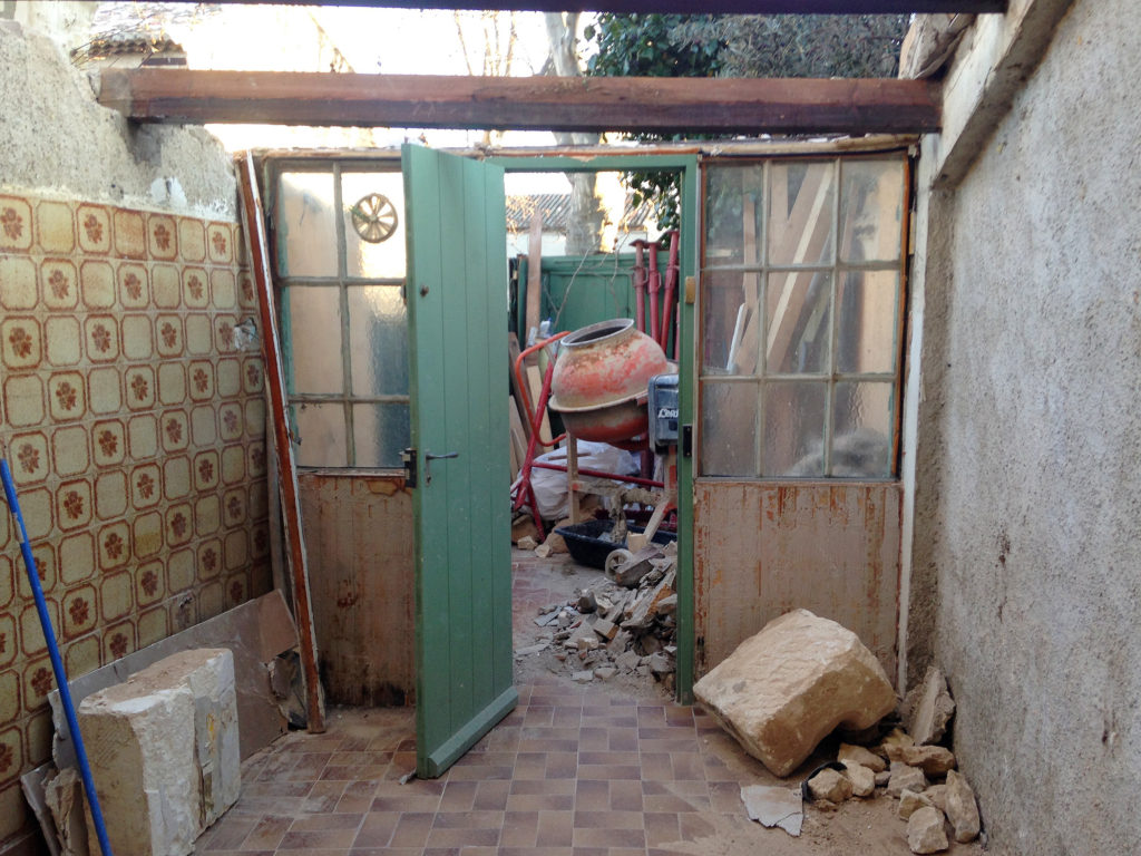 renovation in provence