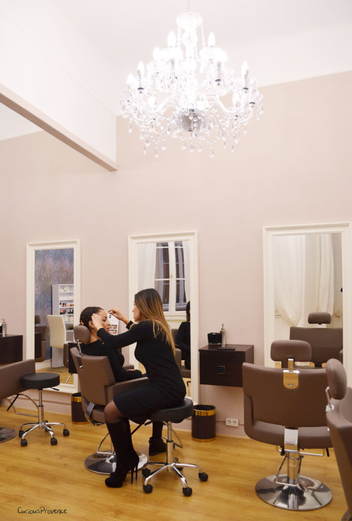 eyebrow threading