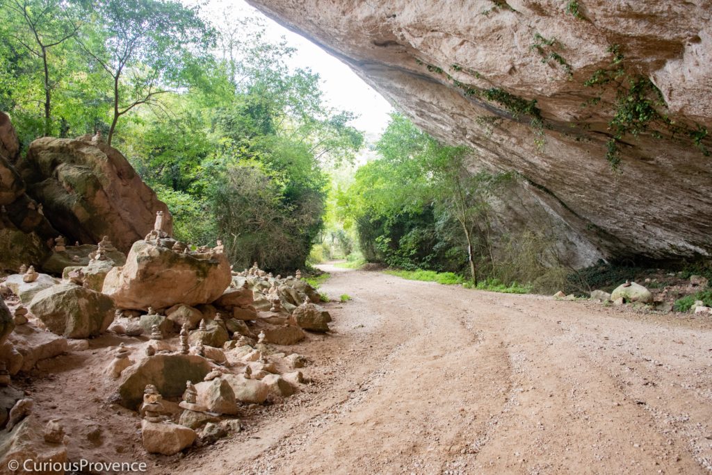 fort buoux neanderthal site curiousprovence