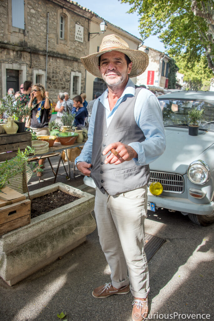 market worker provence