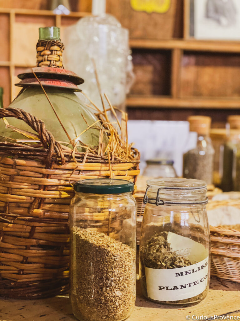 frigolet liqueur distillery