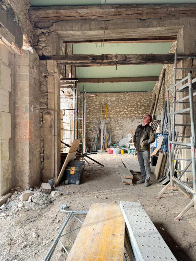 diy barn renovation provence